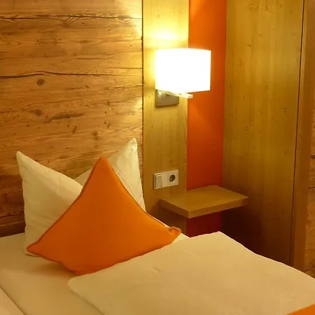 Pensionat Gaestehaus Kaiser 2*