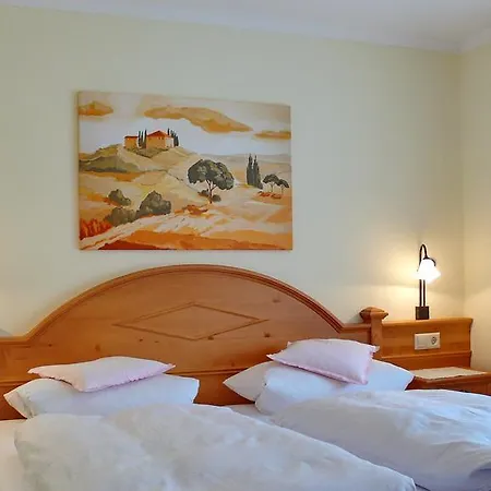 Pensión Gaestehaus Kaiser 2*