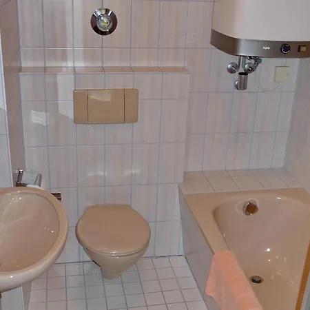 Gaestehaus Kaiser Pensionat 2*