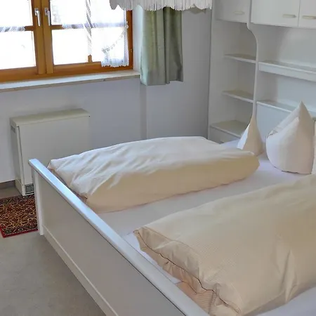 Guest house Gastehaus Kaiser 2*